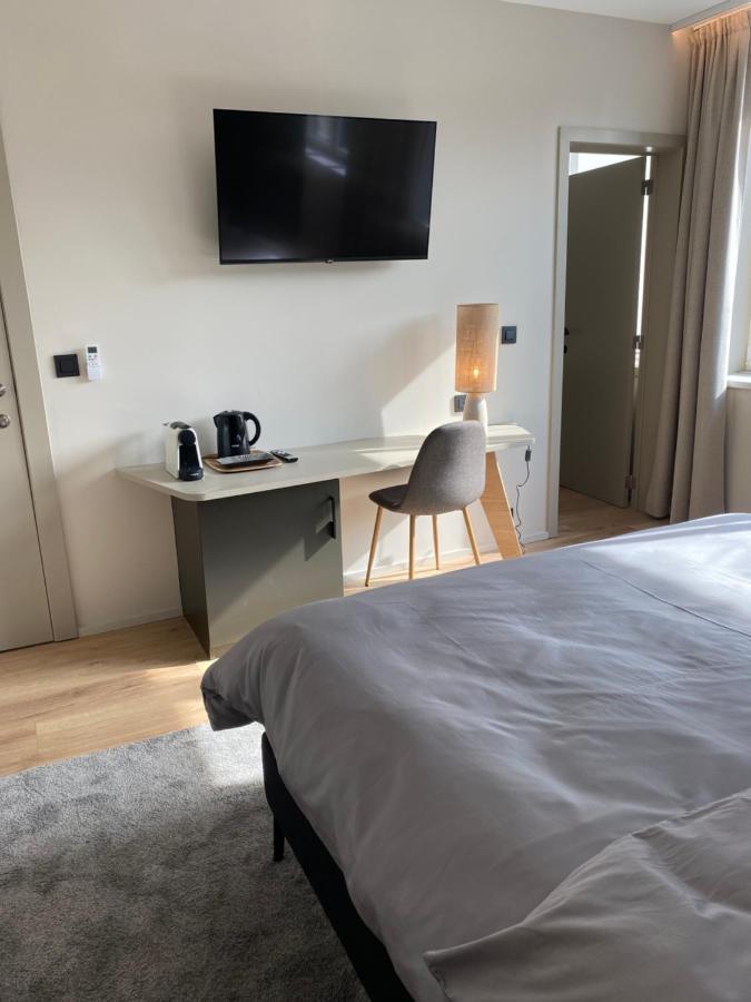 Good Mood - Chambres Et Suite Namur Exteriör bild